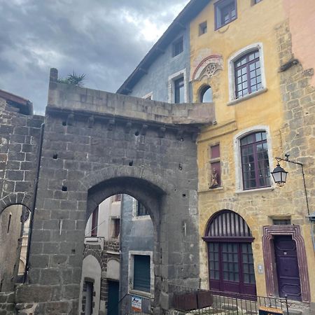 Aux Portes Du Mont Anis Le Puy-en-Velay Ngoại thất bức ảnh
